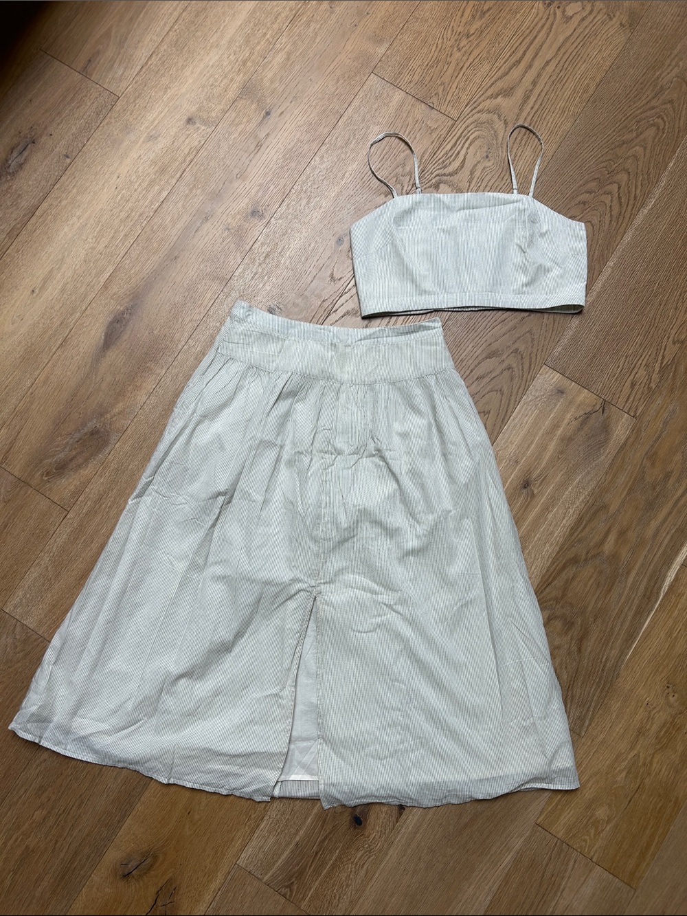 Light Beige striped Linen-Blend Midi Skirt and Crop Cami Set- Women size 8